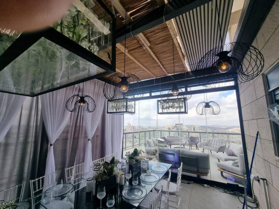 Jtower Royal Suites - The Penthouse - Alefimmoed Yerusalem Bagian luar foto