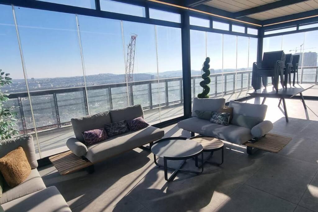 Jtower Royal Suites - The Penthouse - Alefimmoed Yerusalem Bagian luar foto