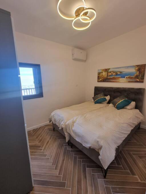 Jtower Royal Suites - The Penthouse - Alefimmoed Yerusalem Bagian luar foto