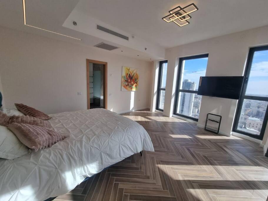 Jtower Royal Suites - The Penthouse - Alefimmoed Yerusalem Bagian luar foto